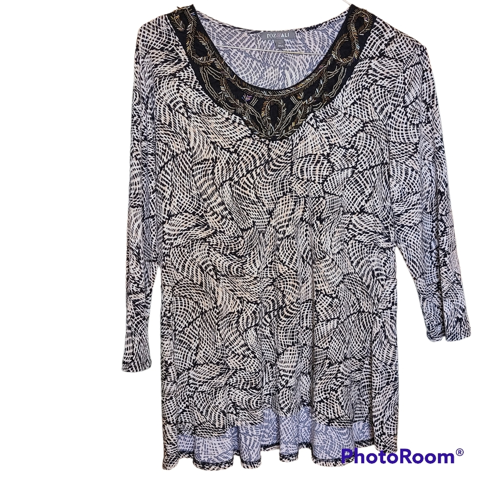 ROZ and ALI Size X-Large White Black Brown Beaded Scoop Neckline Blouse Bohemian